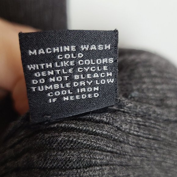 Verve Ami Gray Sleeveless Mock Turtleneck Sweater - Picture 7 of 7